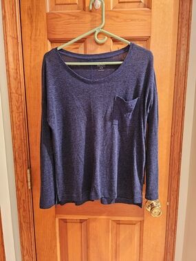 Old Navy Blue Boyfriend Tee